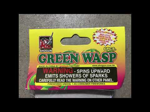 Load and play video in Gallery viewer, Green Wasp Crackling Air Spinner (6 pack)
